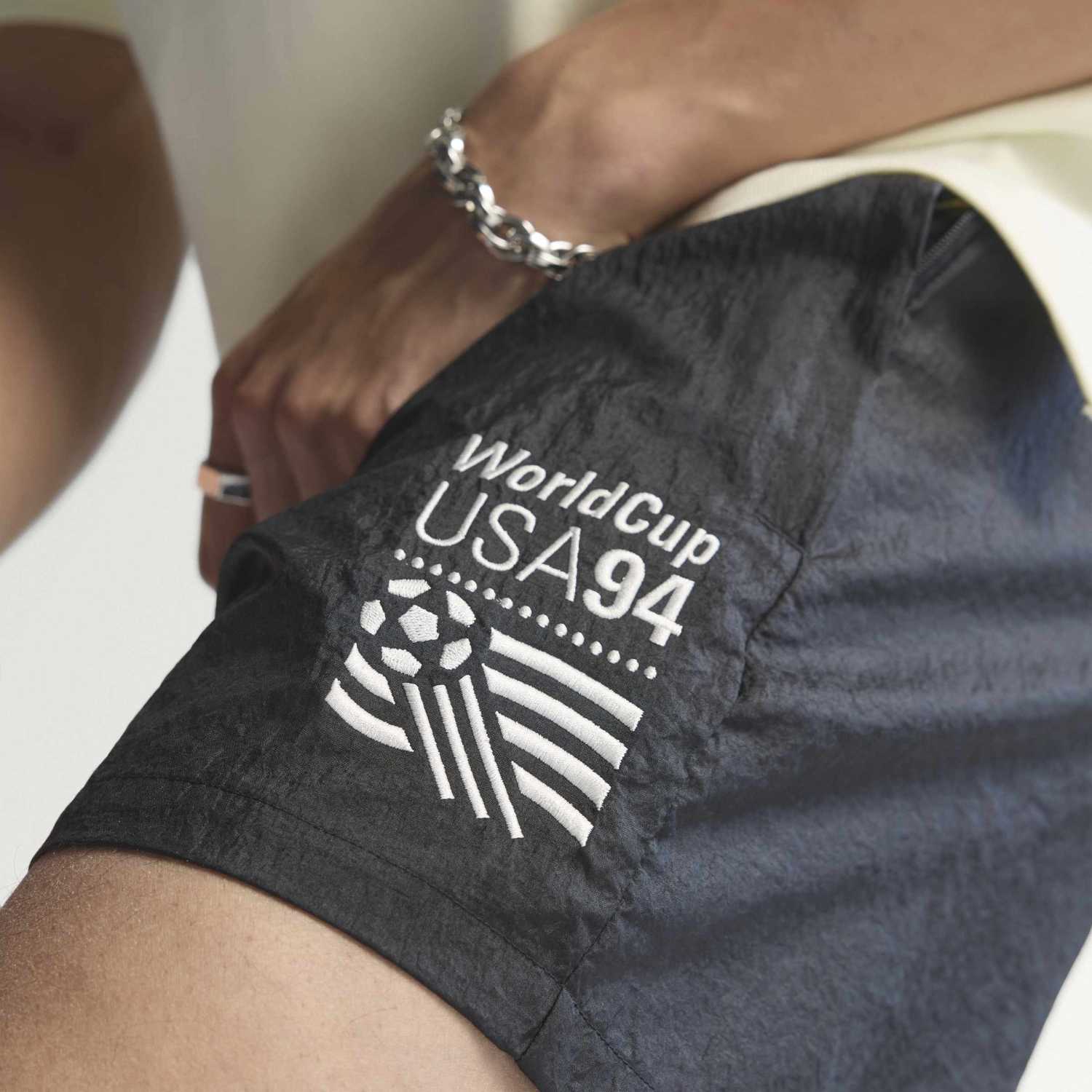 1994 FIFA World Cup™ USA Black Woven Shorts - Image 3